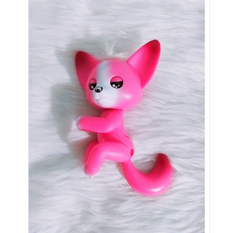 Fingerlings - Interactive | Shopee Malaysia