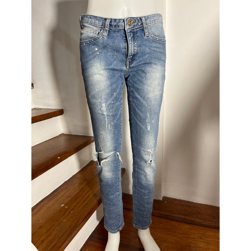 Mango Ripped Jeans Waist 26 Actual Size Slim Fit | Shopee Malaysia