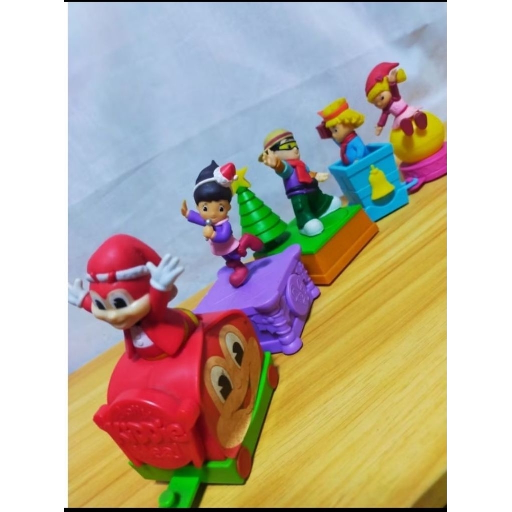 JOLLIBEE Jolly Train Set Complete / Jollibee Toys | Shopee Malaysia