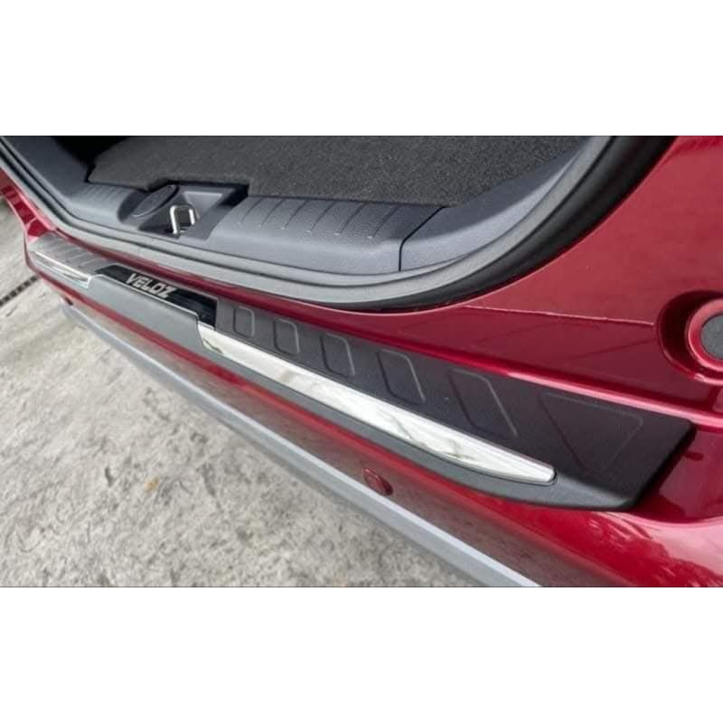 Toyota Veloz Rear stepsill | Shopee Malaysia