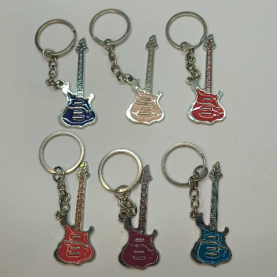 1pc Mini Keychain Electric Guitar Design for Debut Birthday Souvenir ...