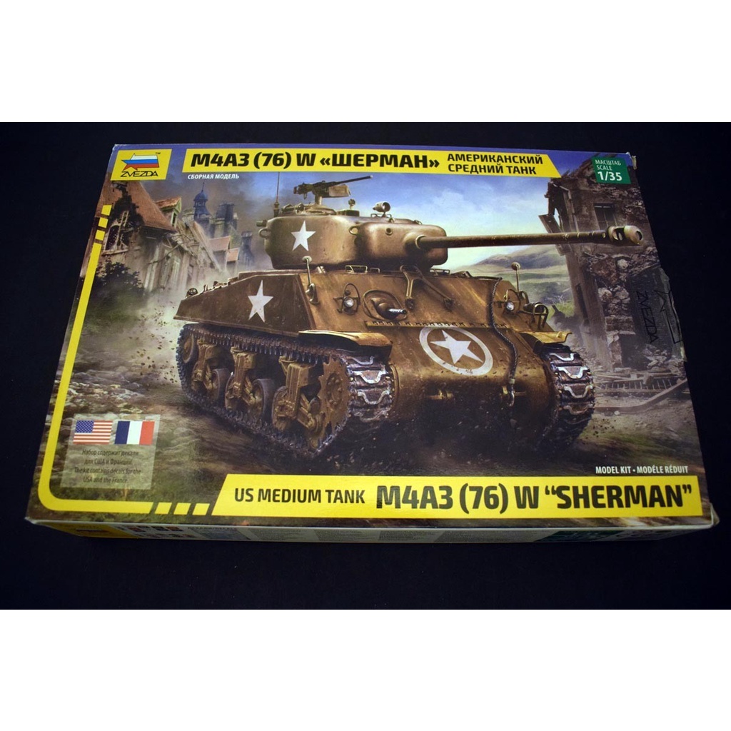 Zvezda 1:35 M4A3 Sherman Panzer Modellbausatz - 322 Teile