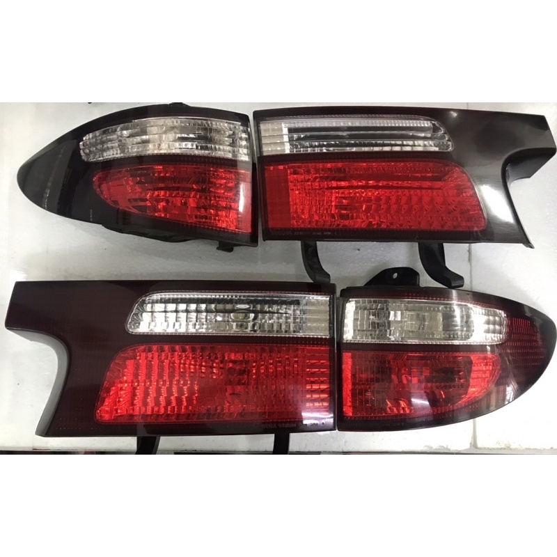 Toyota estima acr30 tail lamp (used) | Shopee Malaysia