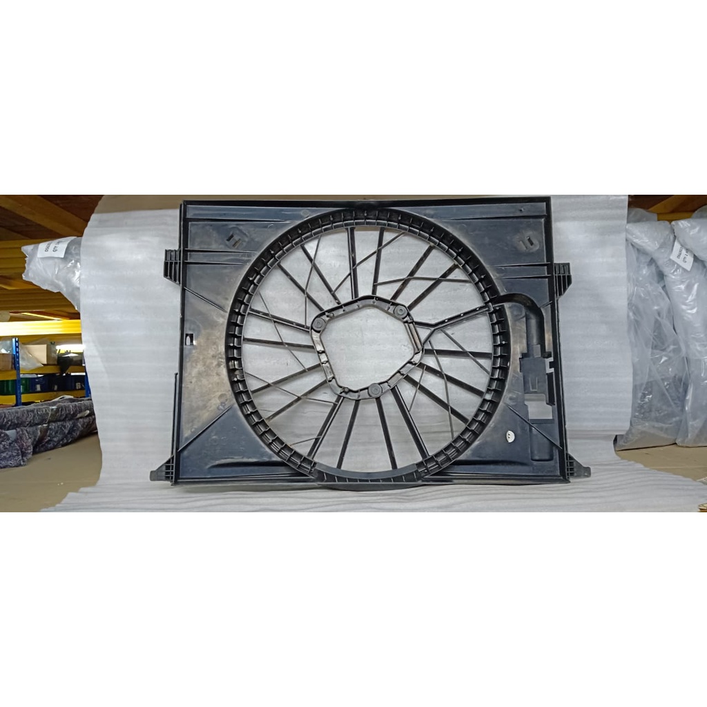 MERCEDES-BENZ W211 FRONT RADIATOR FAN GUARD (ORIGINAL) | Shopee Malaysia