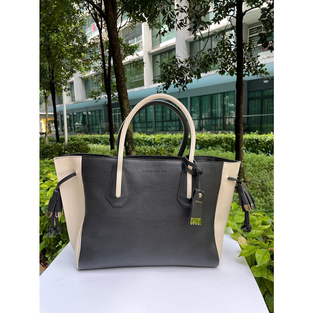 Longchamp penelope medium best sale