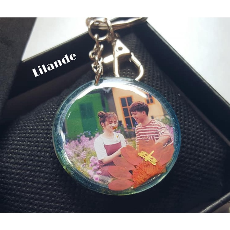Custom Photo Keychain (Real Flower) | Shopee Malaysia