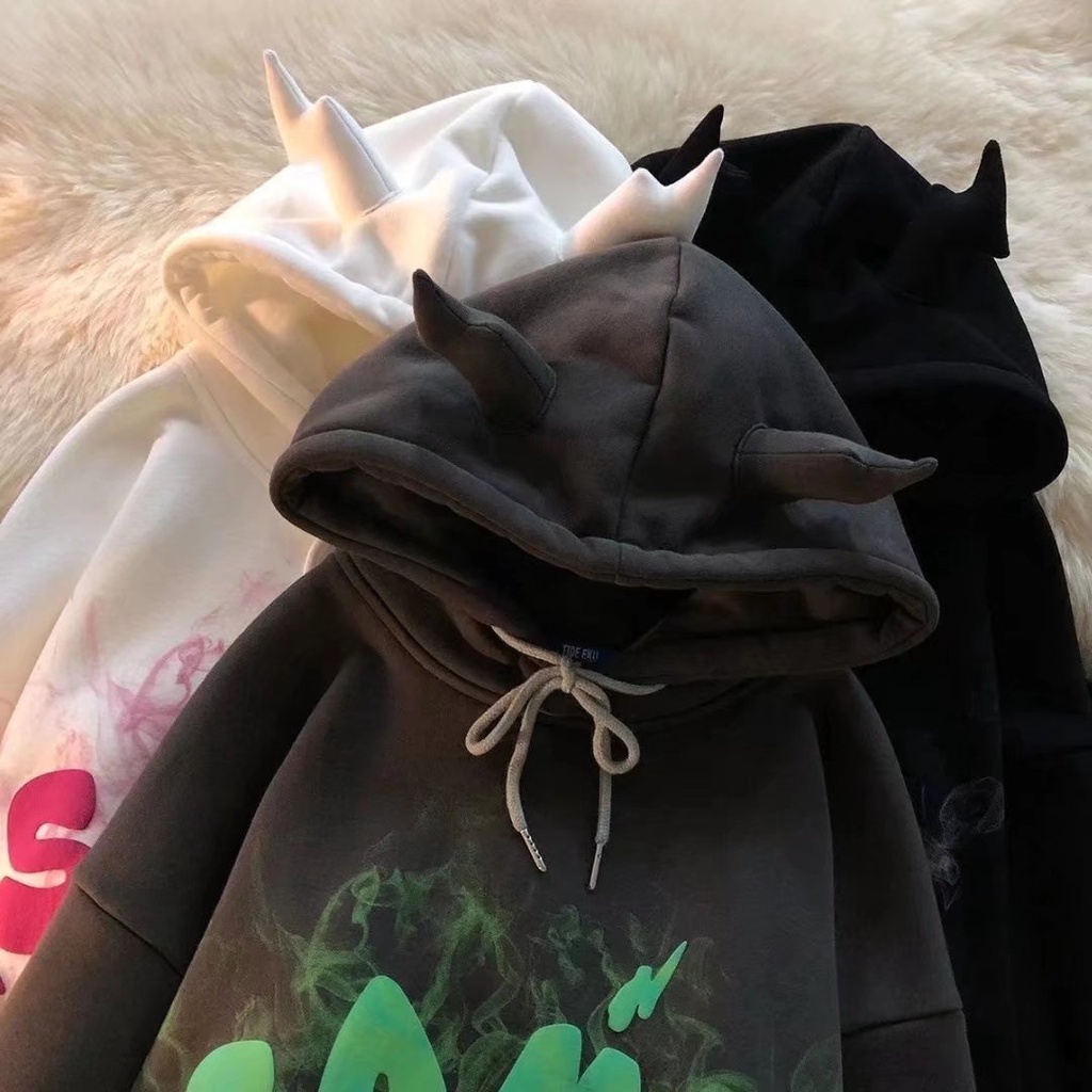 Sweatshirt with devil horns hotsell