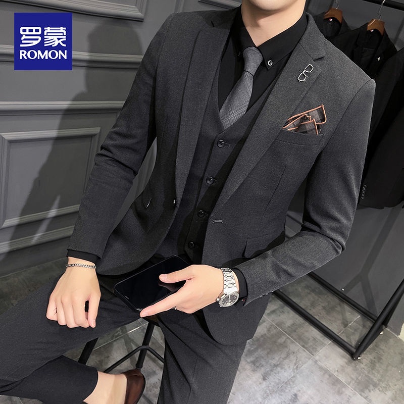 Romon highend suits a full set of men s brandname suits a full set of
