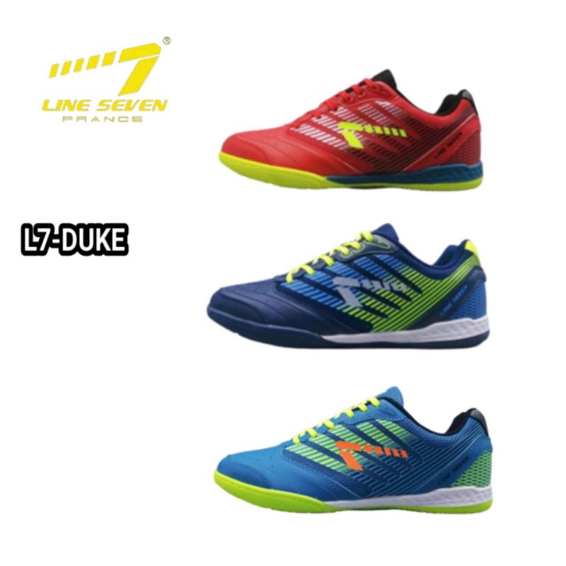 line 7 futsal shoes