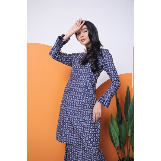 KURUNG RUFFLE ( BATIK COTTON) | Shopee Malaysia