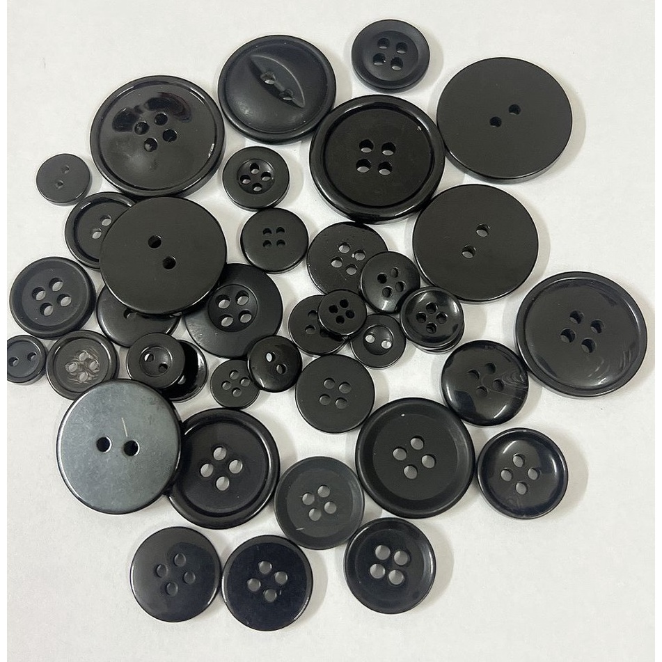 40 Pcs Colour Buttons Mix Size and Colour Buttons for Sewing Art and ...