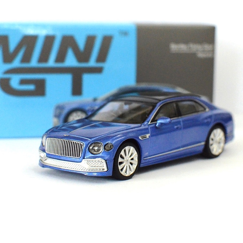 2025 Bentley Flying Spur Speed Swaps W-12 For V-8 Plug-in Hybrid - Foto 12