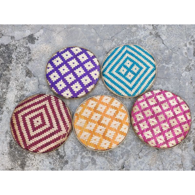 Mini Coloring Woven Bamboo /Rattan Mini Tampi Berwarna Saiz Kecil ...
