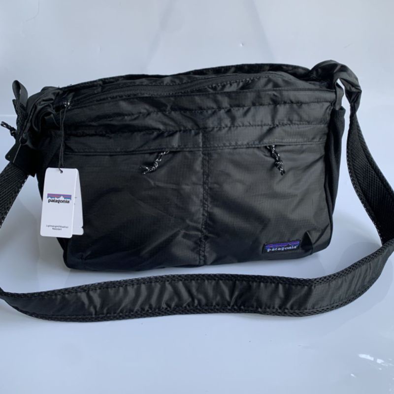 PATAGONIA 00s Lightweight Travel Courier（READYSTOCK] SLING