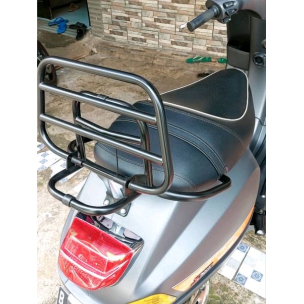 Back Rack/Vespa LX S125/150 Backrest Rack.Vespa Accessories Shopee Malaysia