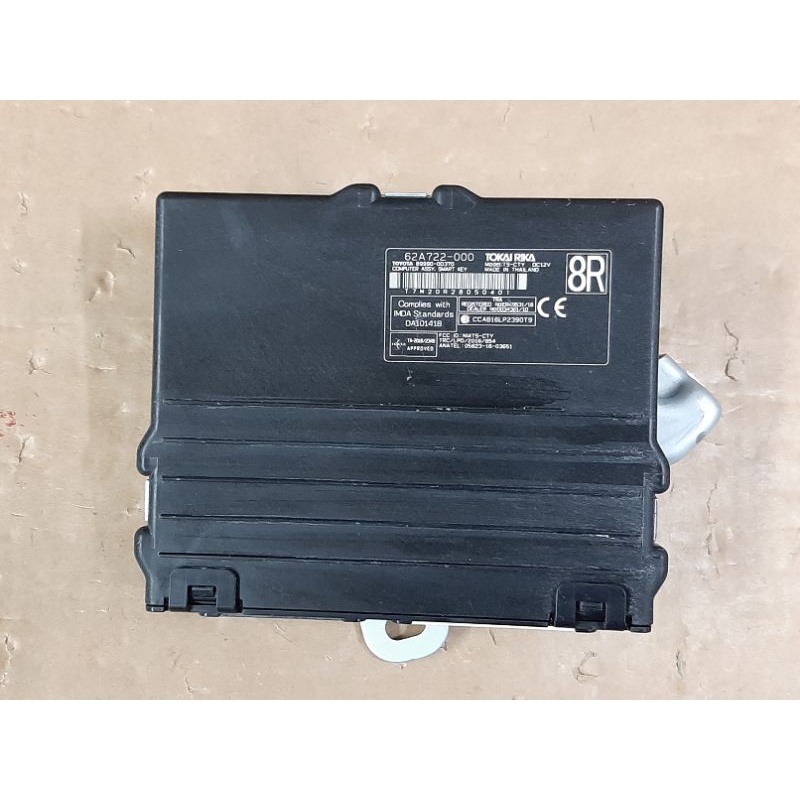 ORIGINAL Toyota VIOS NSP151/YARIS SMART KEY ECU [62A722000 8R]. Part