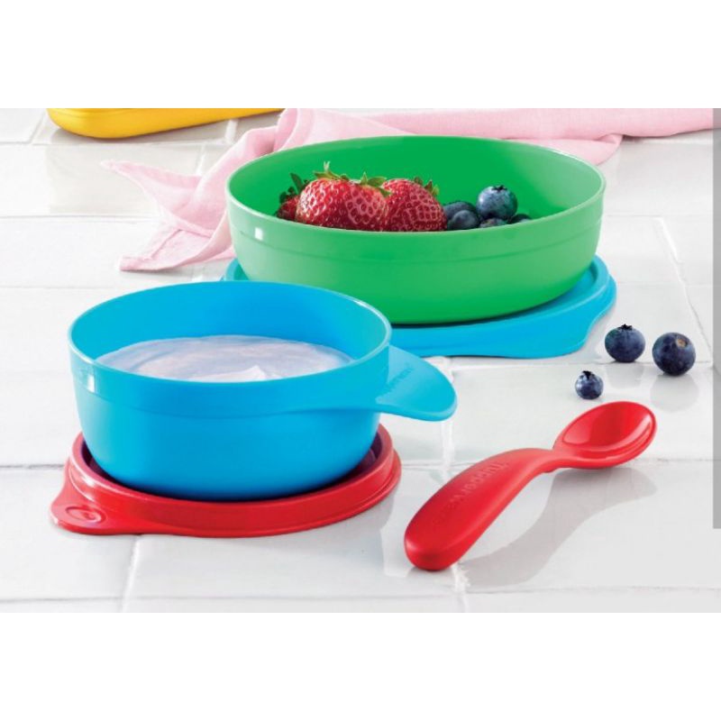 Feeding set hot sale tupperware