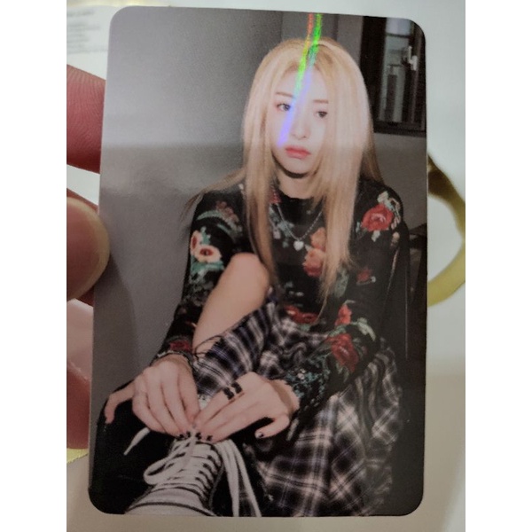 LE SSERAFIM Antifragile Photocard POB Album Sakura Yunjin Chaewon