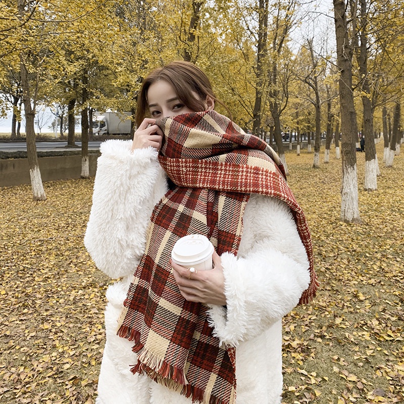 FinecyIn Striped Wool Blend Winter Scarf – Soft, Thick, Unisex, UK Shipping | Blue