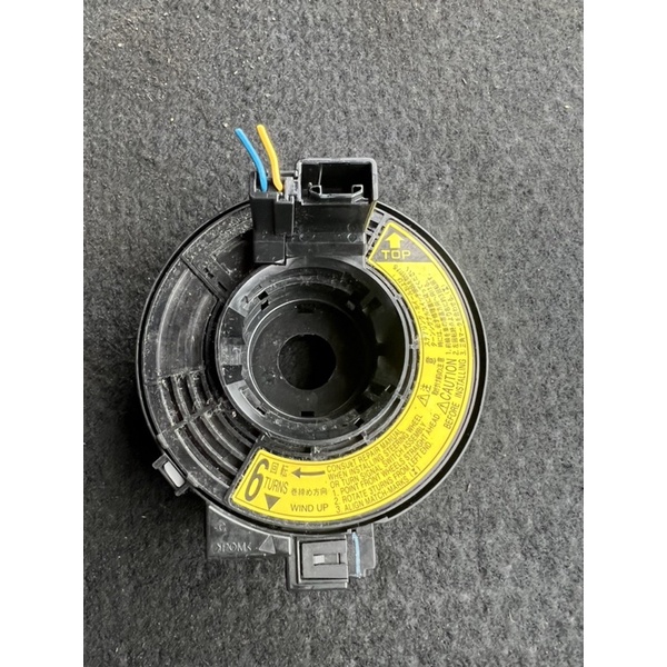 Misteri Soket Airbag Bawaan Avanza: Fungsi, Keamanan, dan Potensi Modifikasi