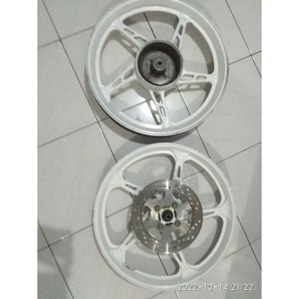 Original Jupiter z1 racing rims removed from motorbikes, pnp Jupiter ...