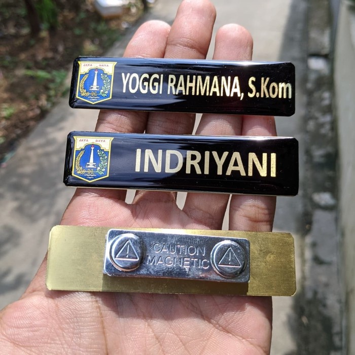 Id Tag Tag Nametag Name Magnetic Chest (Fast Work) | Shopee Malaysia