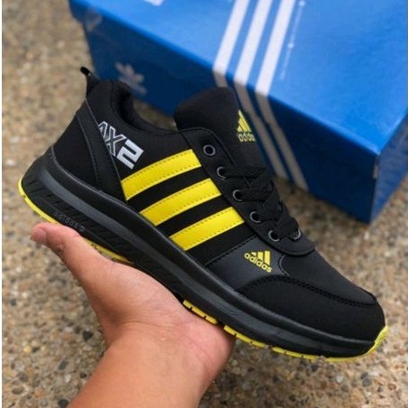 Kasut on sale running adidas