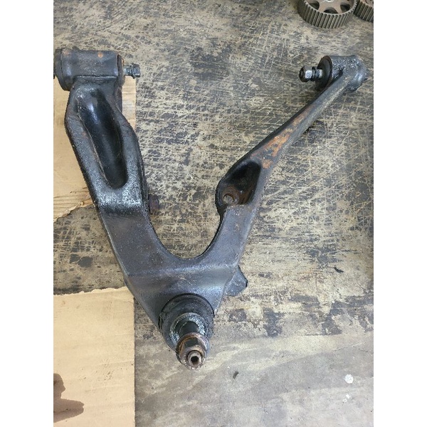 HUMMER H2 LOWER ARM (LEFT) Shopee Malaysia