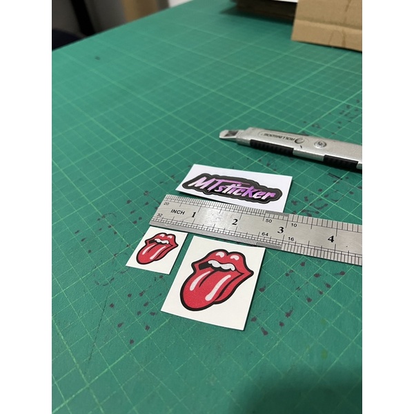 sticker lidah rollingstone (pantul cahaya) mtsticker | Shopee Malaysia