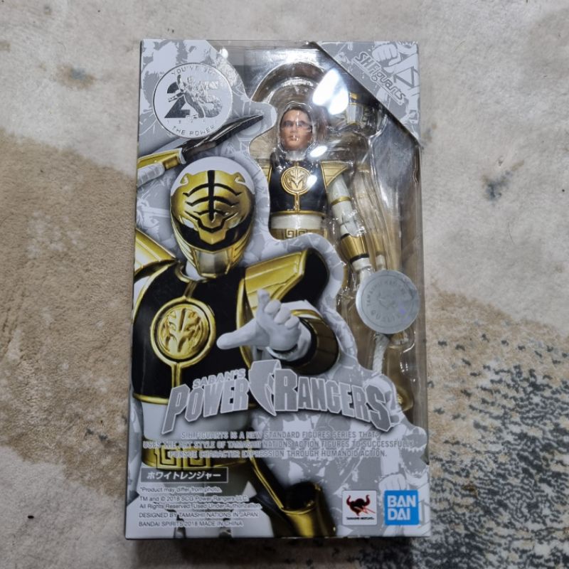 S.H.Figuarts White Ranger Saban's Power Rangers 25th Anniversary ...