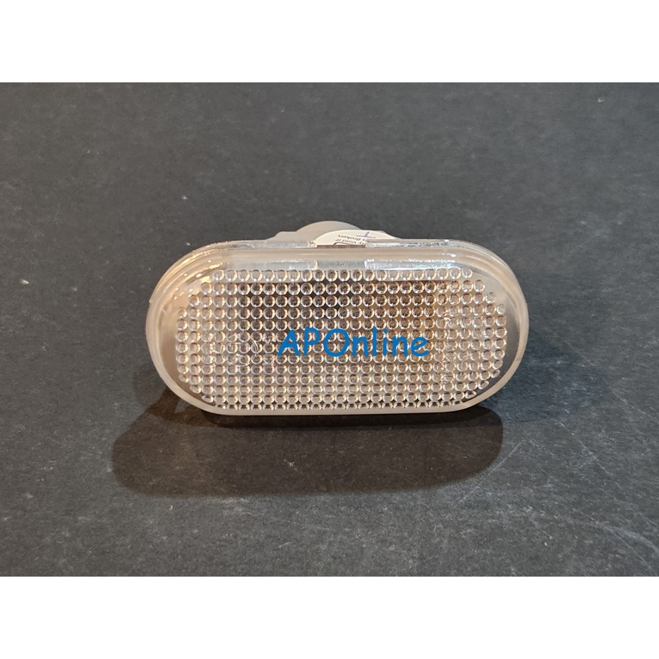 Nissan Navara D40T/ XTrail T30 Fender Lamp / Signal Lamp / Side Lamp