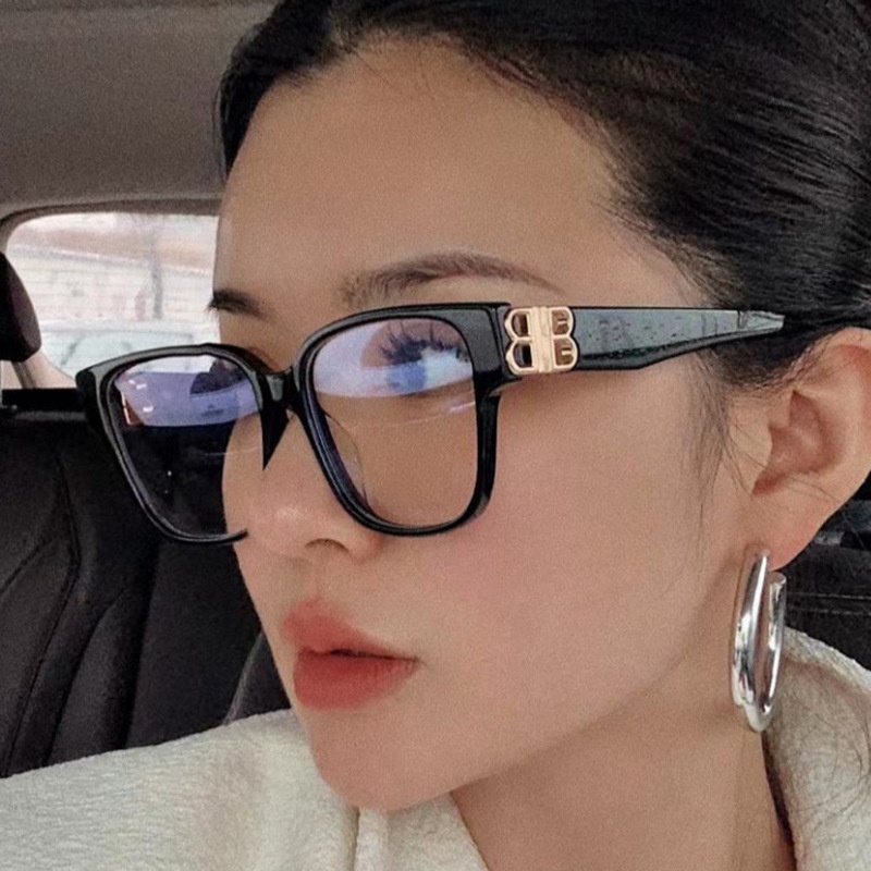 New vintage glasses deals