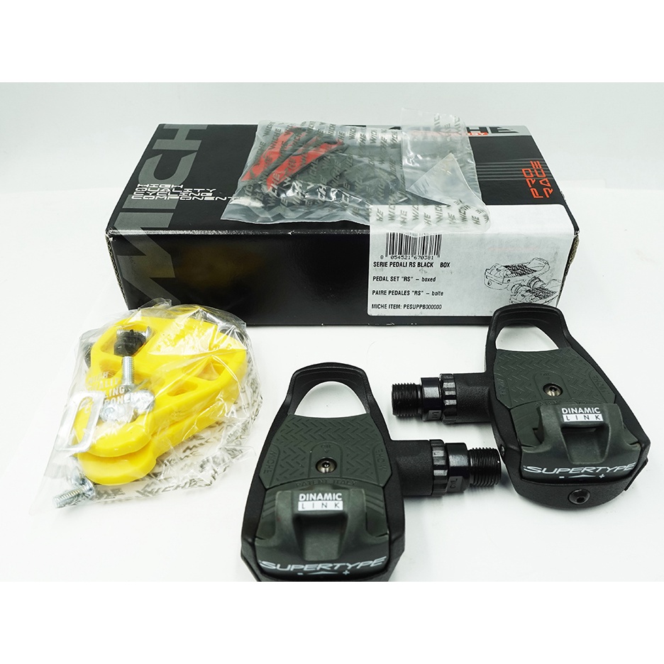 Pd r54 cleats deals
