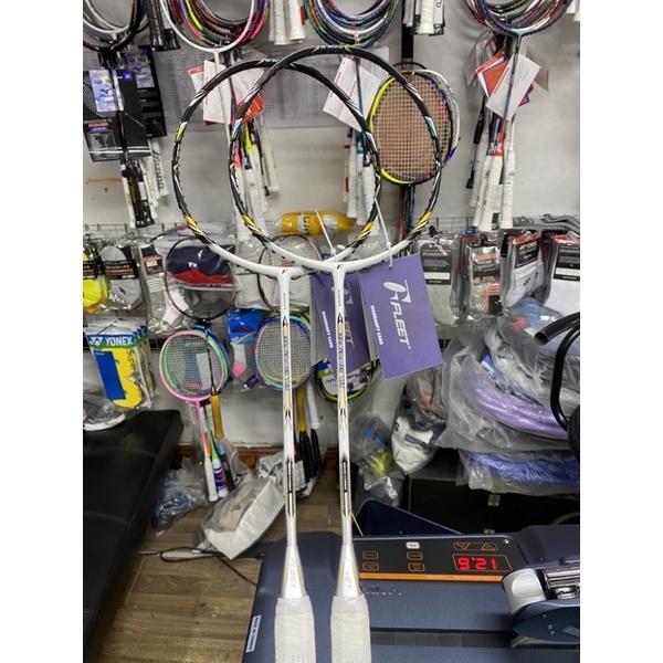 Fleet Woven 100 4u racket (Genuine - Frame without charge) | Shopee ...