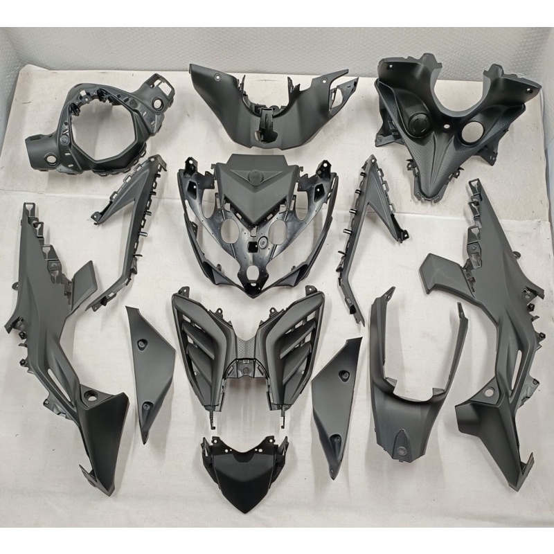 Yamaha Lc135 New Lc135 V8 Fi Original Inner Cover Full Set Kaver Hitam ...