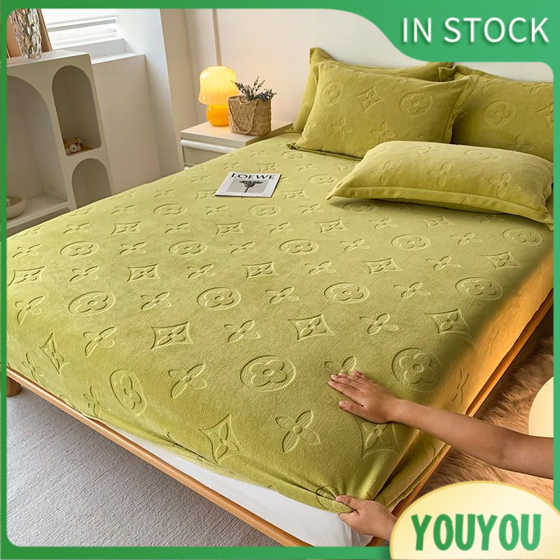 ThreePiece Set Bed Sheet Bag Thickened Milk Velvet Cover Single Double Simmons Mattress