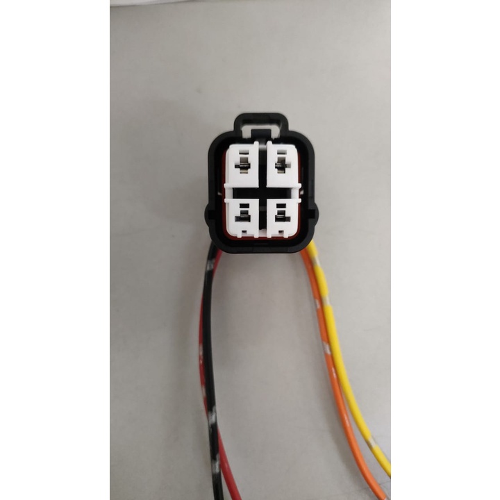 Perodua Myvi/Kelisa/Kenari/Kembara/Alza Fuel Pump Socket Connector 4