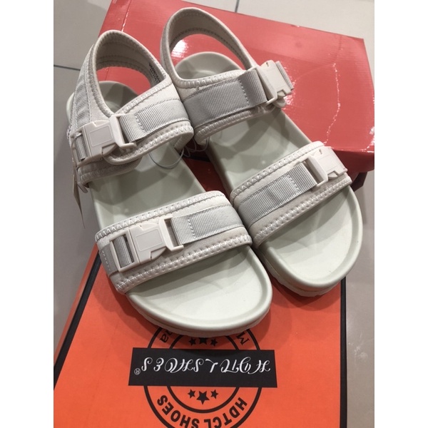 Clearance Price HotWind Shoe Size 39 Shopee Malaysia