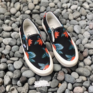 Vans off the outlet wall shoes malaysia price