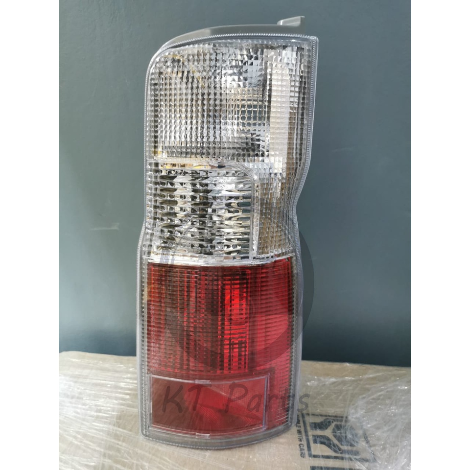 NISSAN URVAN / CARAVAN E25 REAR TAIL LAMP / TAIL LIGHT / BELAKANG LAMPU ...