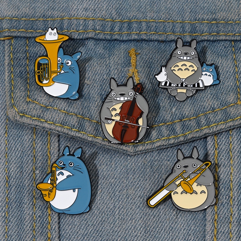 5 Styles of Anime Chinchilla Creative Music Lapel Brooch Cute Cartoon ...