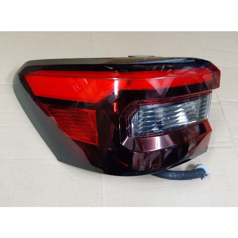 Original Perodua Ativa Tail Lamp Lampu Belakang bahagian Fender/Body ...