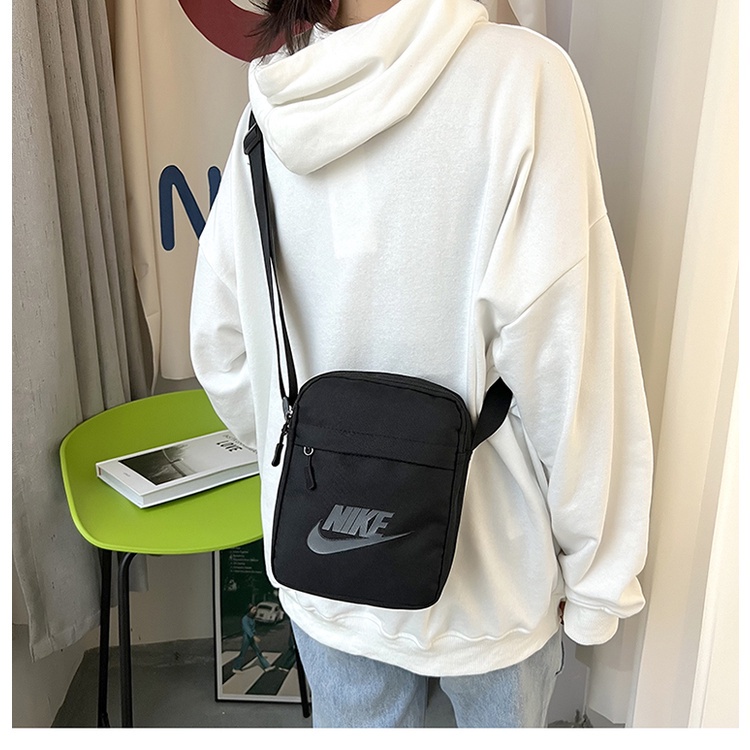 beg sling nike