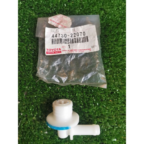 Valve, vacuum check (for brake). Toyota land cruiser BJ/FJ40/41/42/44