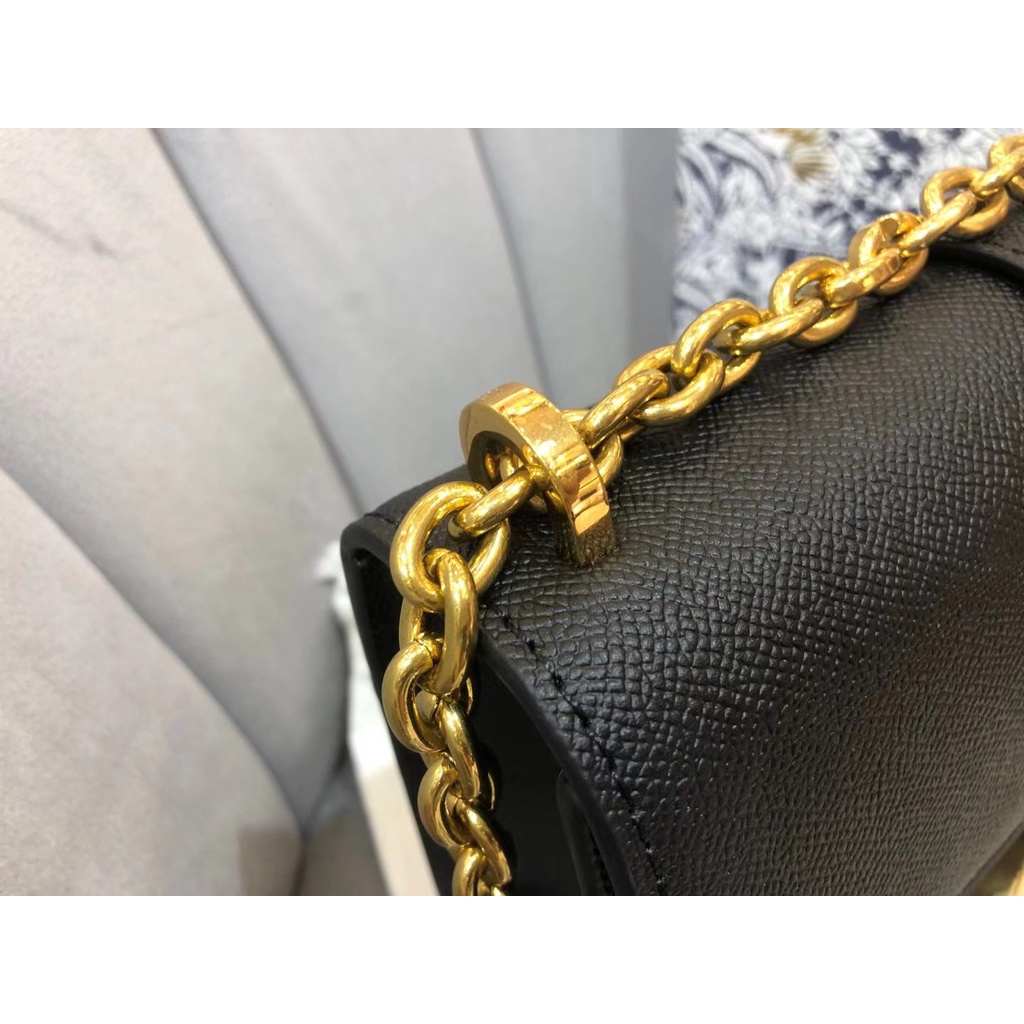 Christian Dior 30 Montaigne Box Bag Leather at 1stDibs  dior 2 in 1 pouch,  dior box bag, 30 montaigne chain bag with handle