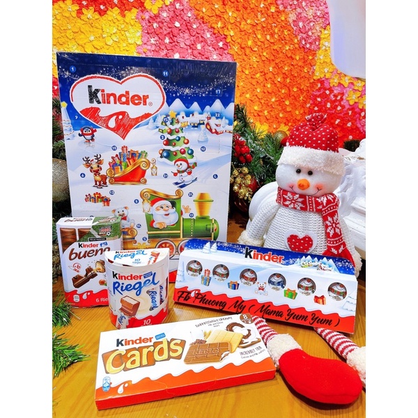 Chocolate Kinder House Bueno / Kinder Cards / Christmas calendar Kinder