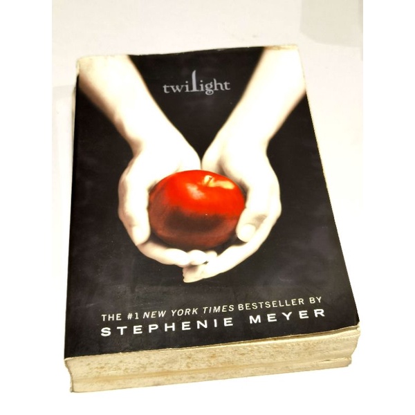 Twilight Novel Book By Stephenie Meyer Shopee Malaysia