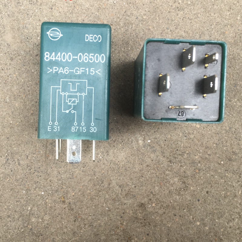 1PCS Car Wiper Intermittent Relay 8440006500 For Mercedes Benz MB100