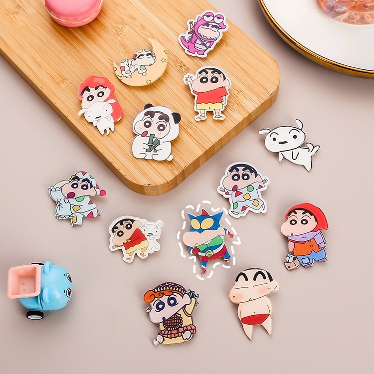[Ready Stock] Cute Cartoon Brooch Crayon Shin Chan Badge Pin Student ...