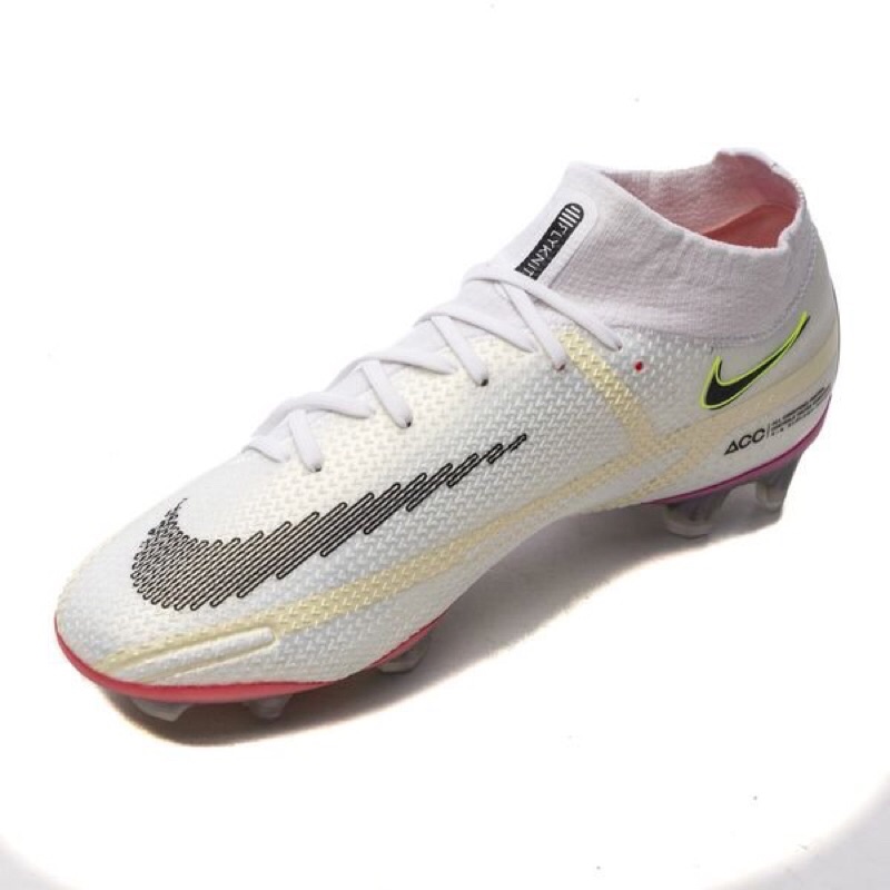 kasut bola nike phantom